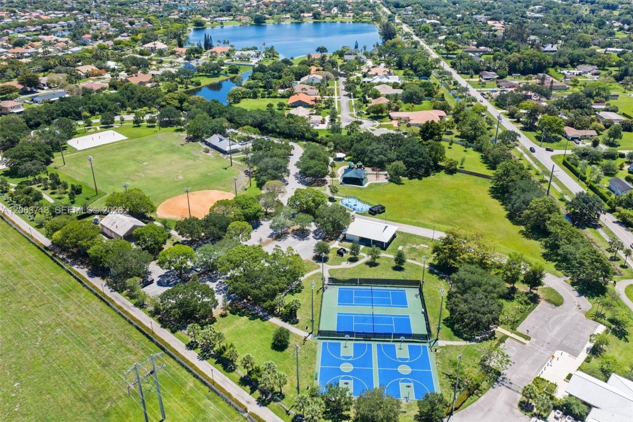 14060 Richwood Pl , Davie, FL 33325 Photo