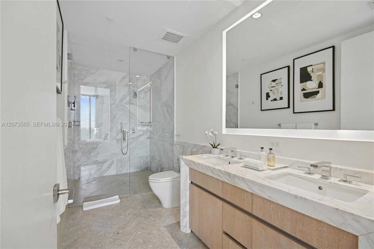2831 S Bayshore Dr, Unit 1908, Miami, FL 33133 Photo