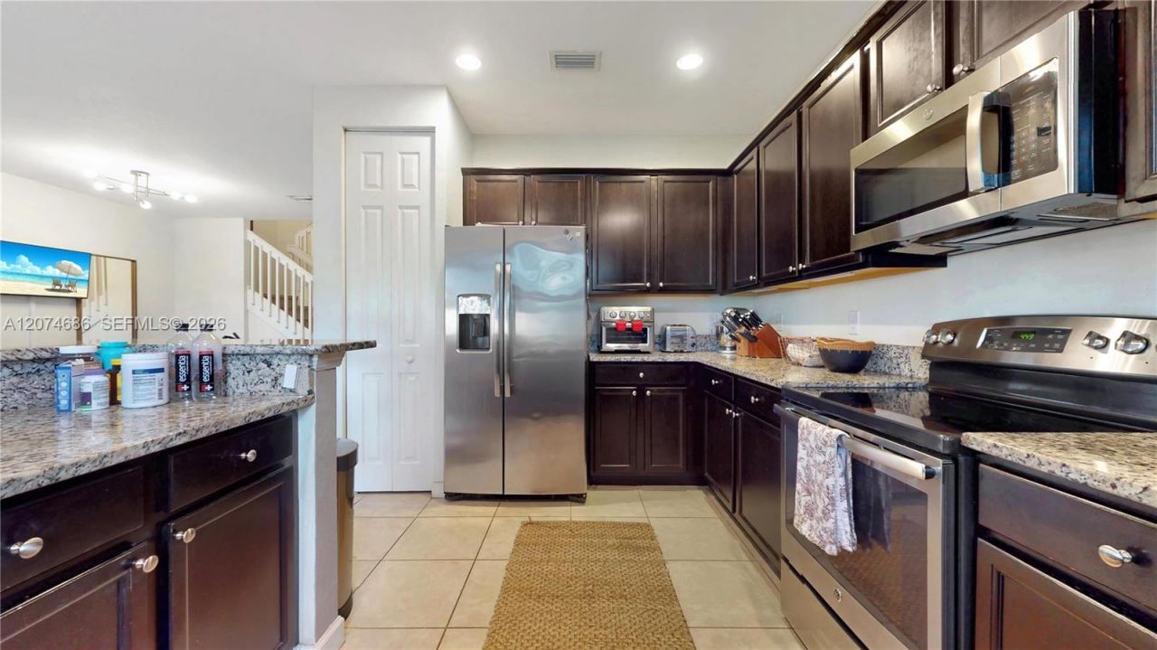 12365 S Village Cir , Davie, FL 33325 Photo