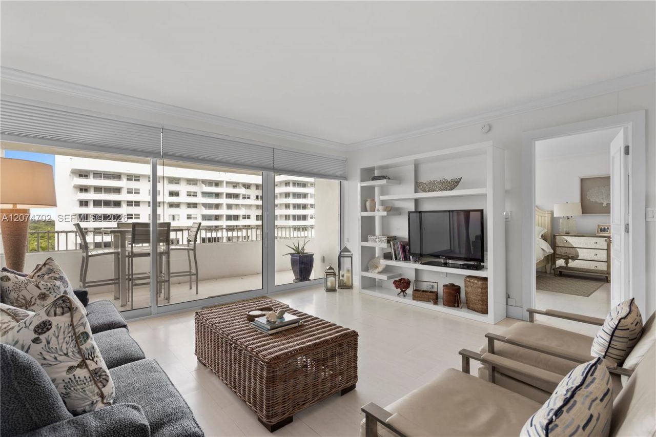 199 Ocean Lane Dr, Unit 902, Key Biscayne, FL 33149 Photo