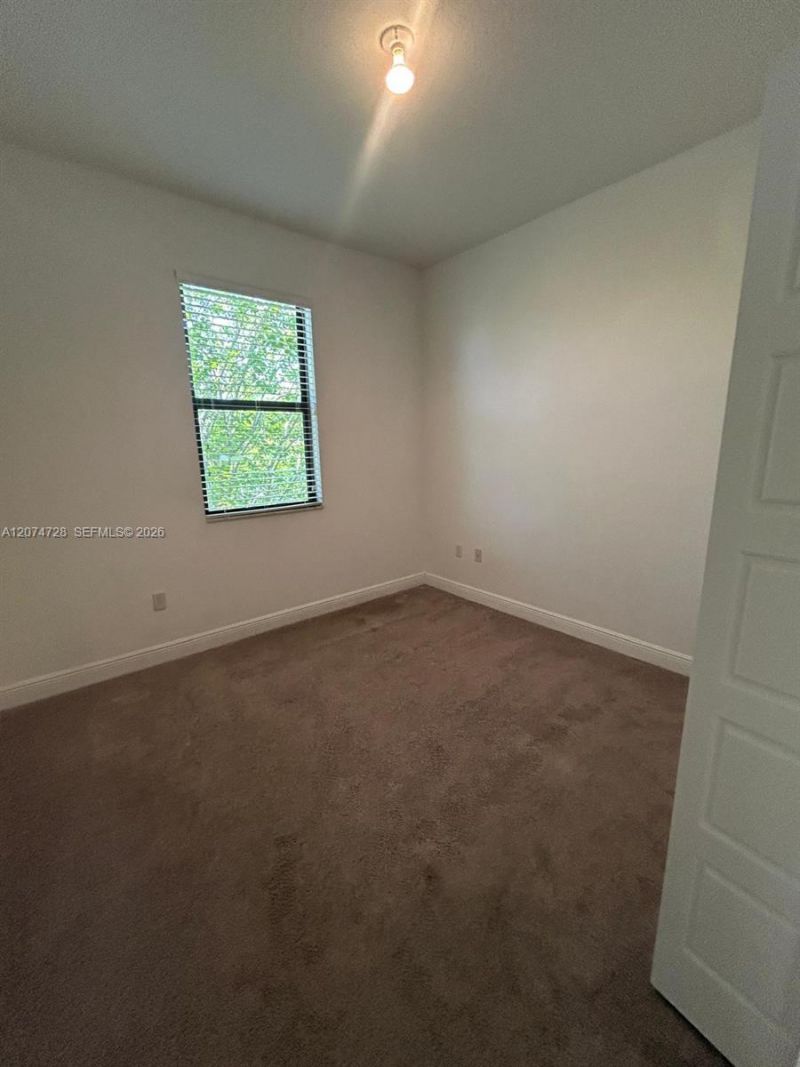 731 NE 193rd St , Unit 731, Miami, FL 33179 Photo