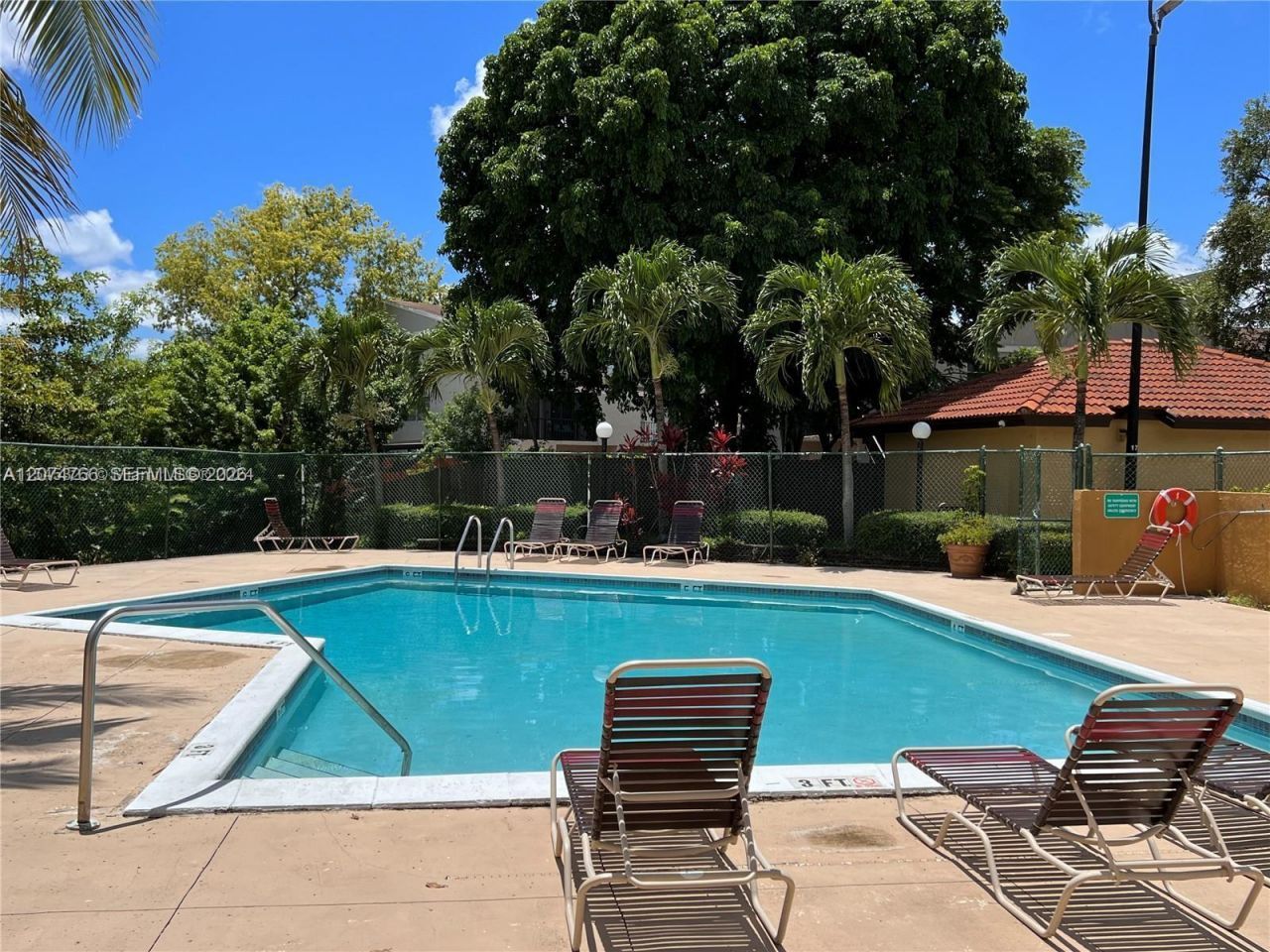 15600 SW 80th St , Unit L-102, Miami, FL 33193 Photo