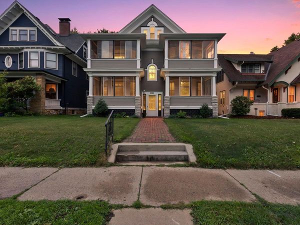 1032 Portland Avenue, Saint Paul, MN 55104