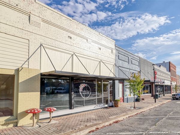 115 S Main Street , Eufaula, OK 74432
