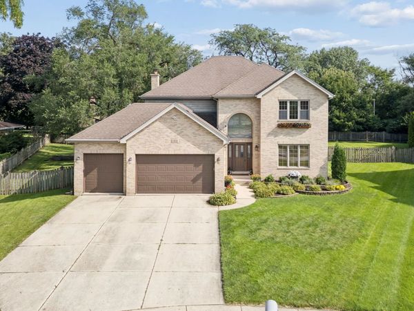 1808 Russell Drive , Lisle, IL 60532