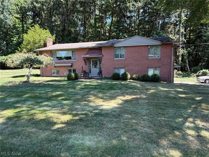 5030 Gardendale Avenue NE, Canton, OH 44714 Photo 3