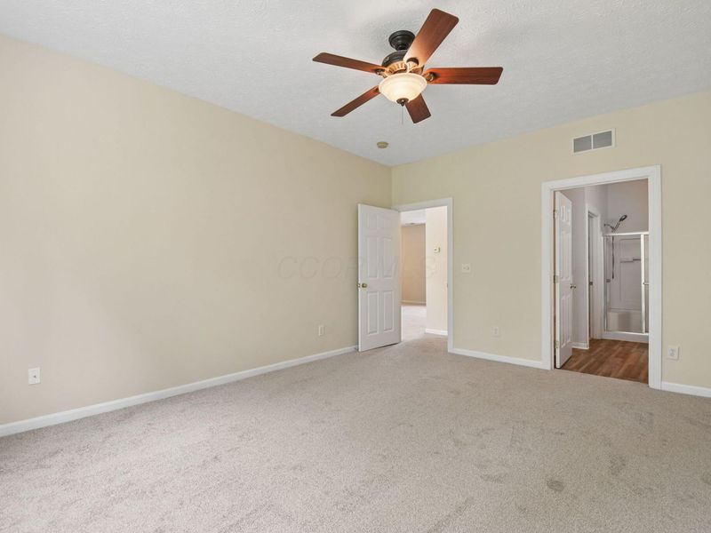 5880 Hickory Brook Way, Columbus, OH 43213 Photo 17
