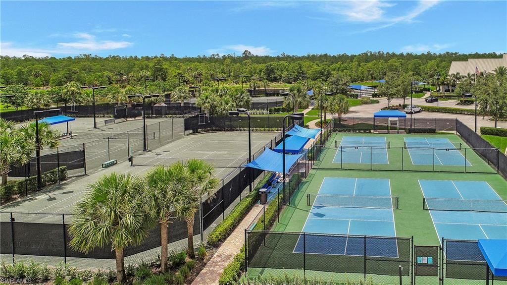 7674 Jacaranda Ln, Naples, FL 34114 Photo
