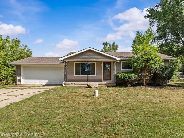 5176 Ray Road, Mundy Township, Mi 48451