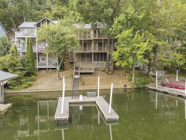 76 RED OAK PT, Savannah, TN 38326