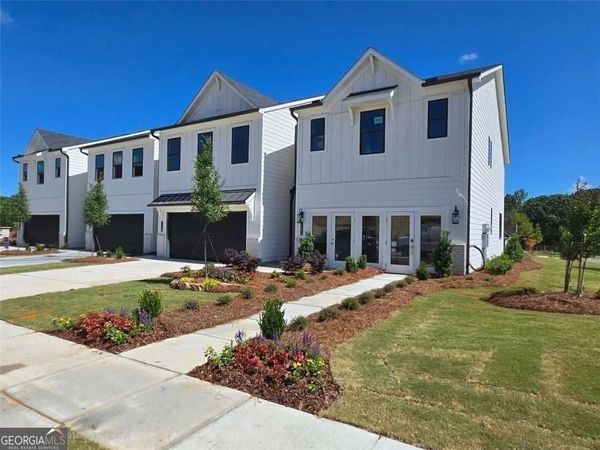 7473 Clover Lane, Unit 131, Flowery Branch, GA 30542