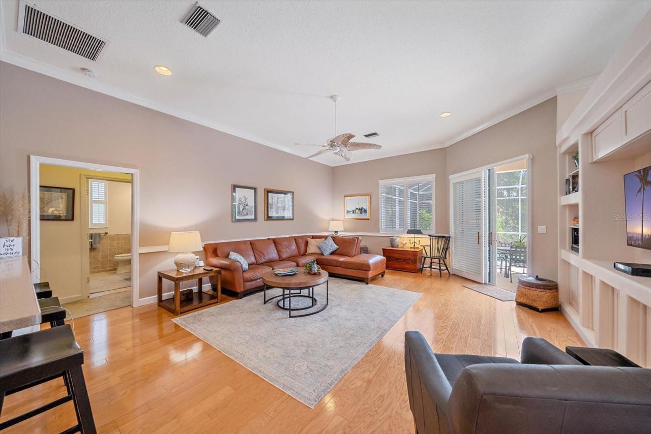 7213 Southgate Court, Sarasota, FL 34243 Photo