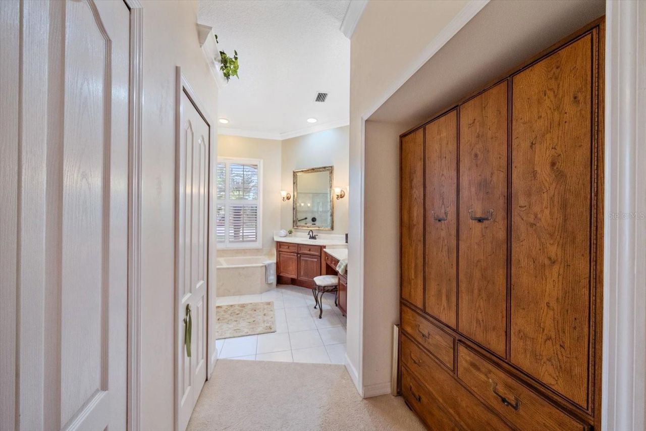 7213 Southgate Court, Sarasota, FL 34243 Photo