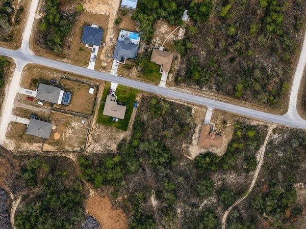 WEEKI WACHEE, FL 34614