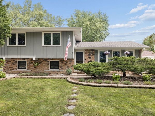 14735 Highland Avenue , Orland Park, IL 60462