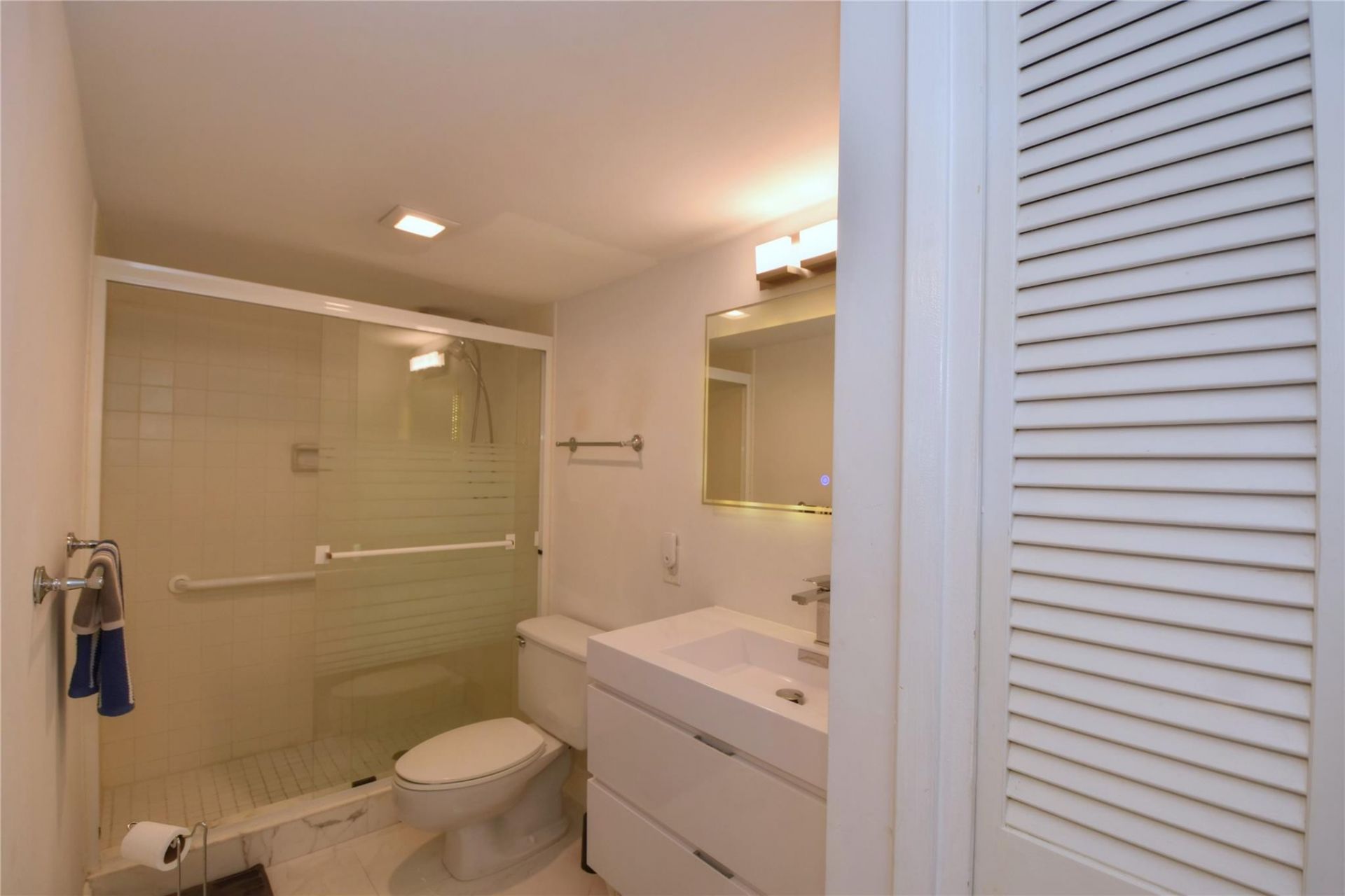 1012 N Ocean Boulevard, Unit 802, Pompano Beach, FL 33062 Photo