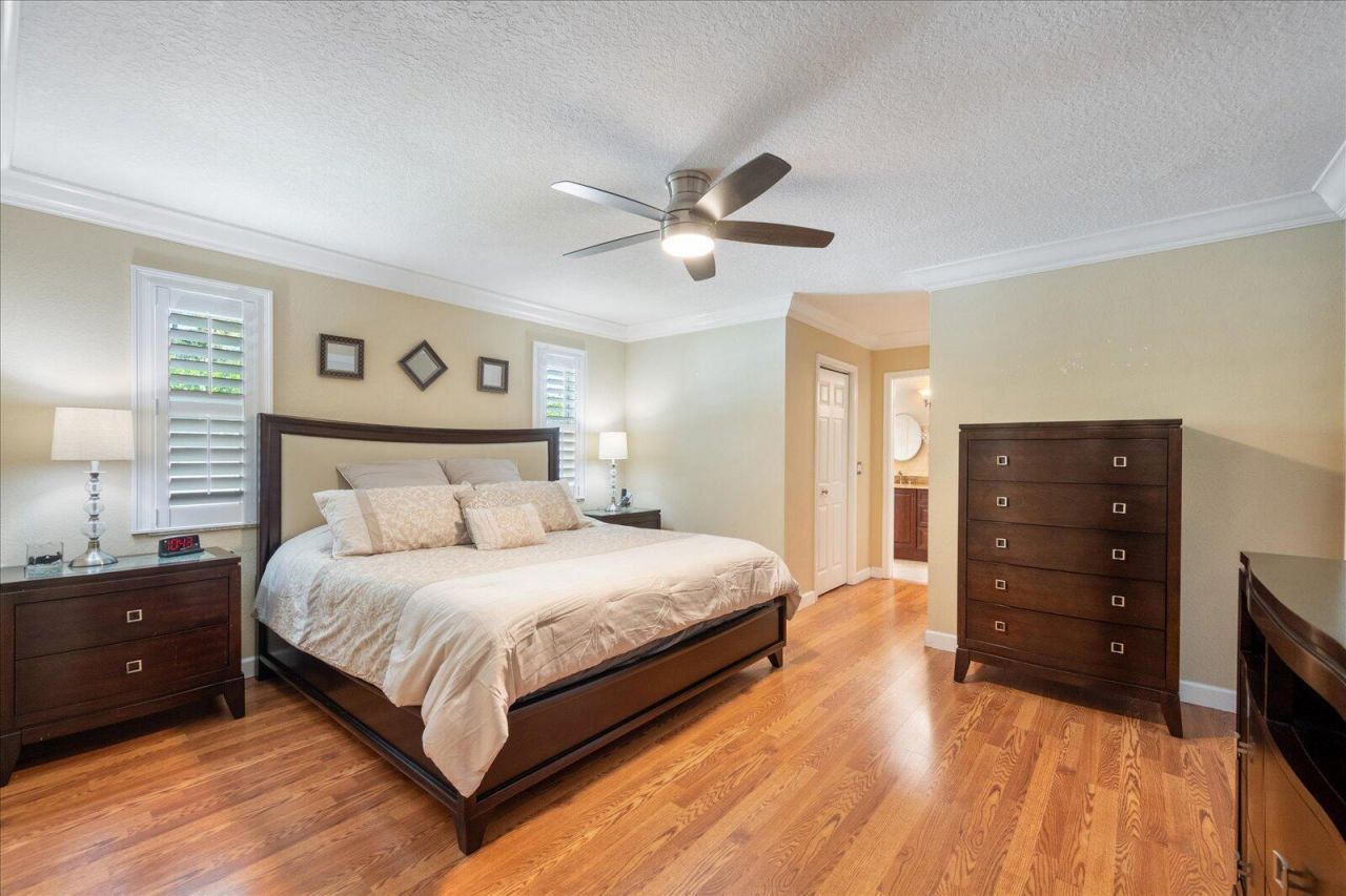14832 Paddock Drive, Wellington, FL 33414 Photo