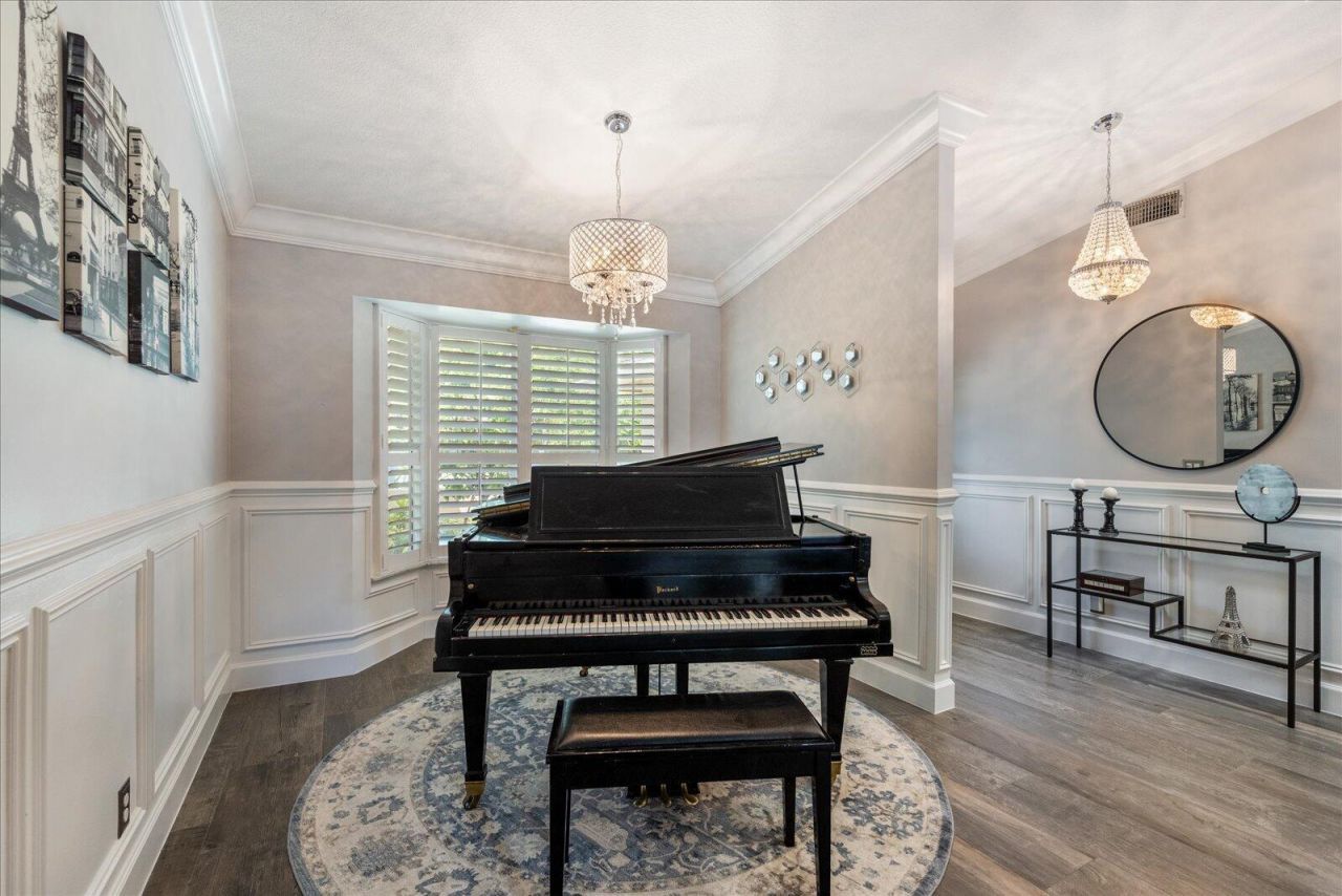 14832 Paddock Drive, Wellington, FL 33414 Photo