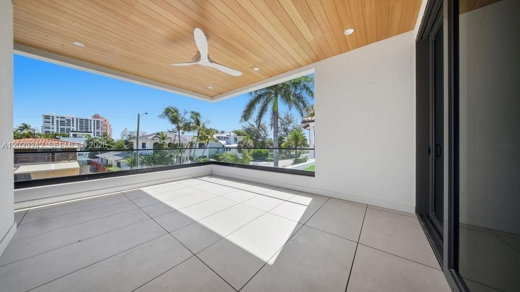 3318 NE 16th Place, Fort Lauderdale, FL 33305 Photo