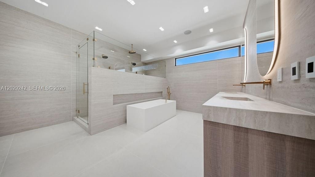 3318 NE 16th Place, Fort Lauderdale, FL 33305 Photo