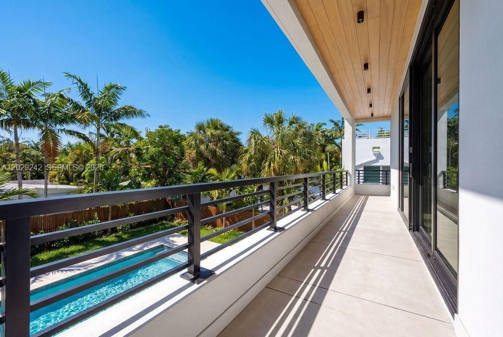 3318 NE 16th Place, Fort Lauderdale, FL 33305 Photo