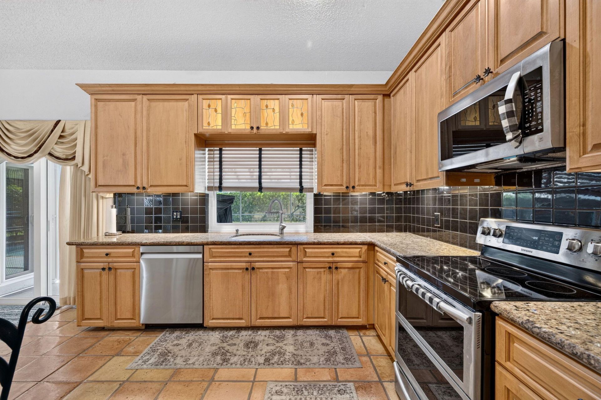 5417 NW 83rd Way, Coral Springs, FL 33067 Photo