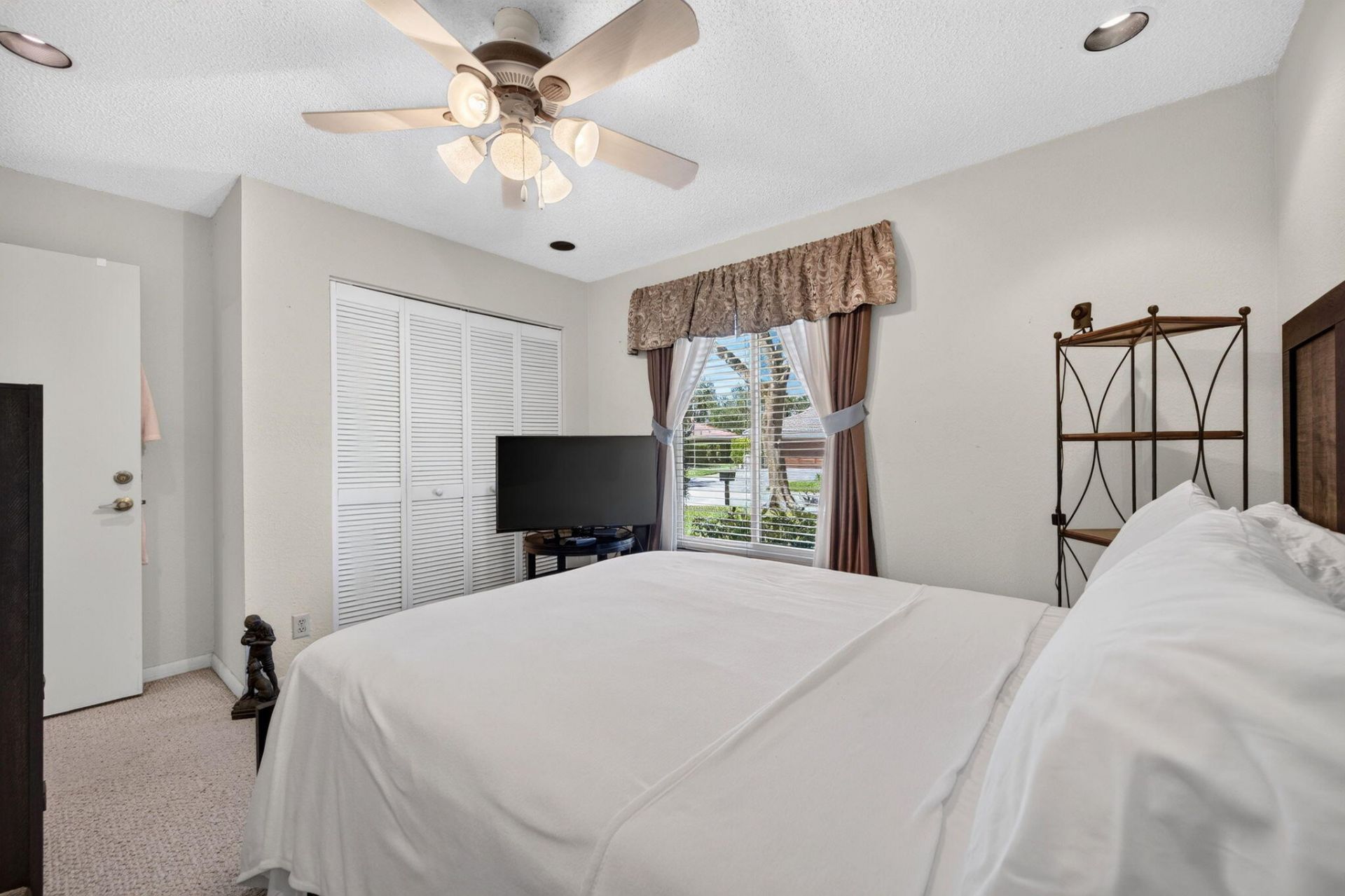 5417 NW 83rd Way, Coral Springs, FL 33067 Photo