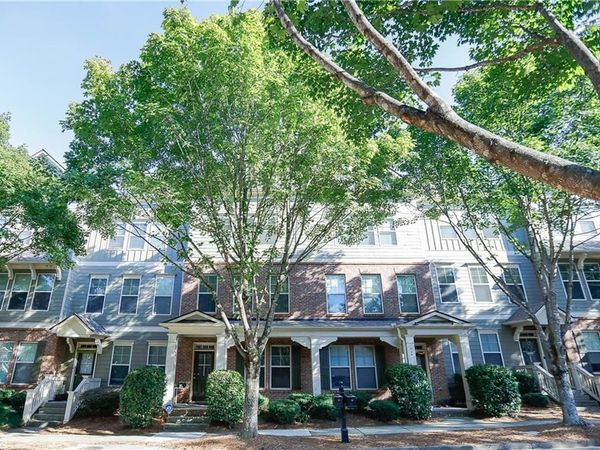 708 Village Field Court , Suwanee, GA 30024