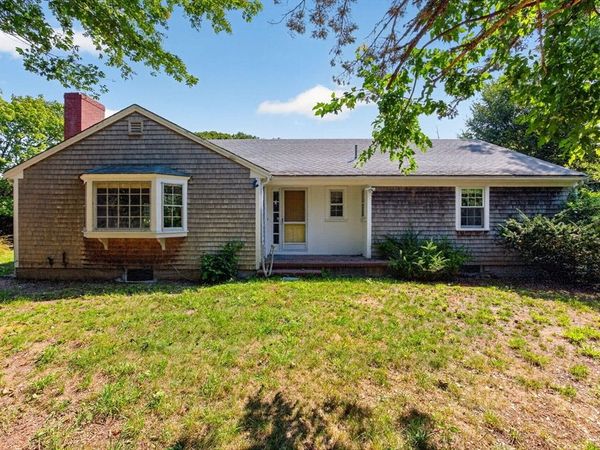 21 Old Colony Rd, Harwich, MA 02645