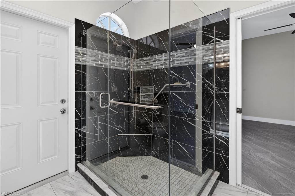 2138 E Crown Pointe Blvd , Naples, FL 34112 Photo