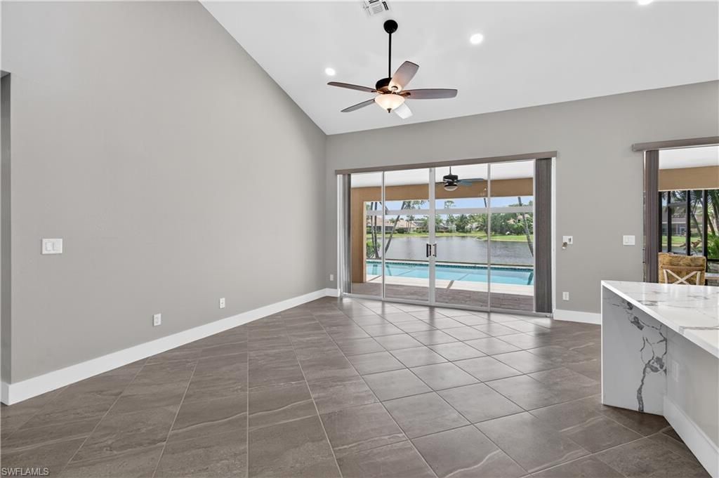 2138 E Crown Pointe Blvd , Naples, FL 34112 Photo