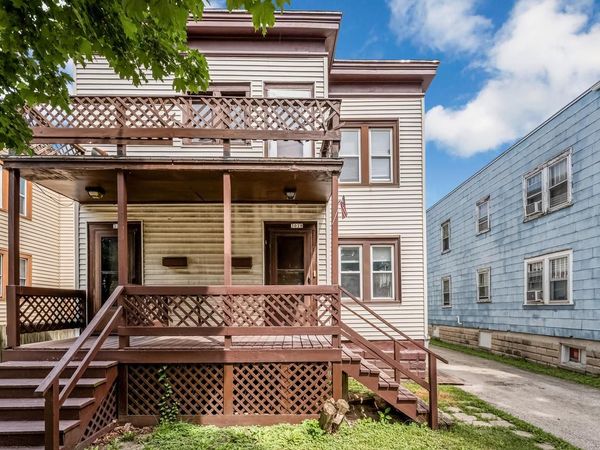 3026 S Hanson AVENUE, Unit 3028, Milwaukee, WI 53207