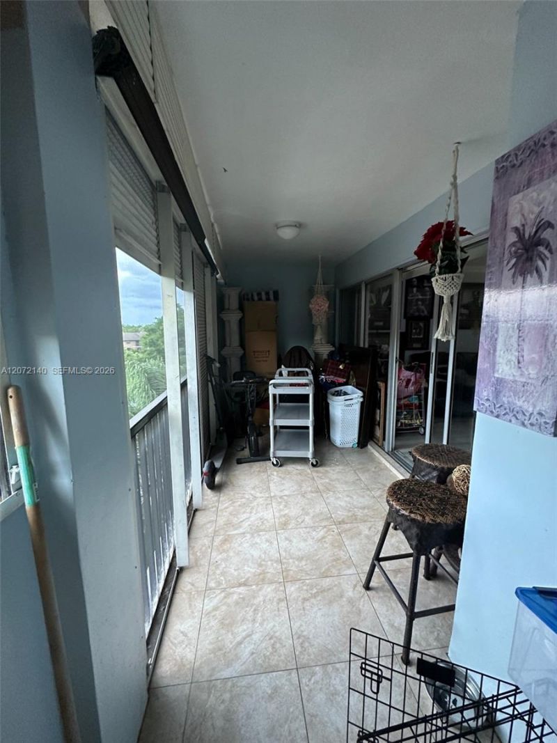 3955 N Nob Hill Rd, Unit 403, Sunrise, FL 33351 Photo