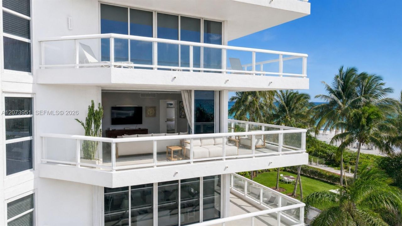 4201 Collins Ave , Unit 401, Miami Beach, FL 33140 Photo