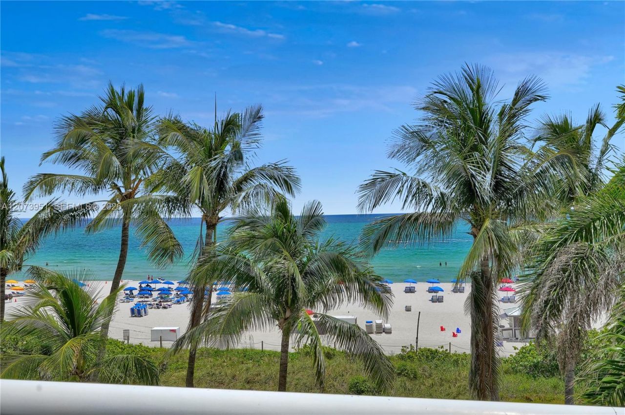 4201 Collins Ave , Unit 401, Miami Beach, FL 33140 Photo