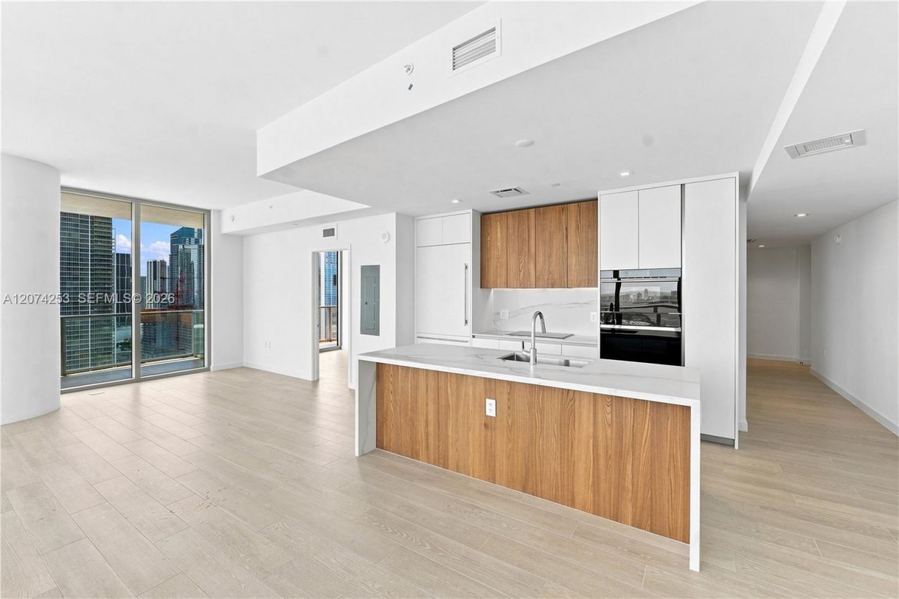 1400 Biscayne Blvd , Unit 3201, Miami, FL 33132 Photo
