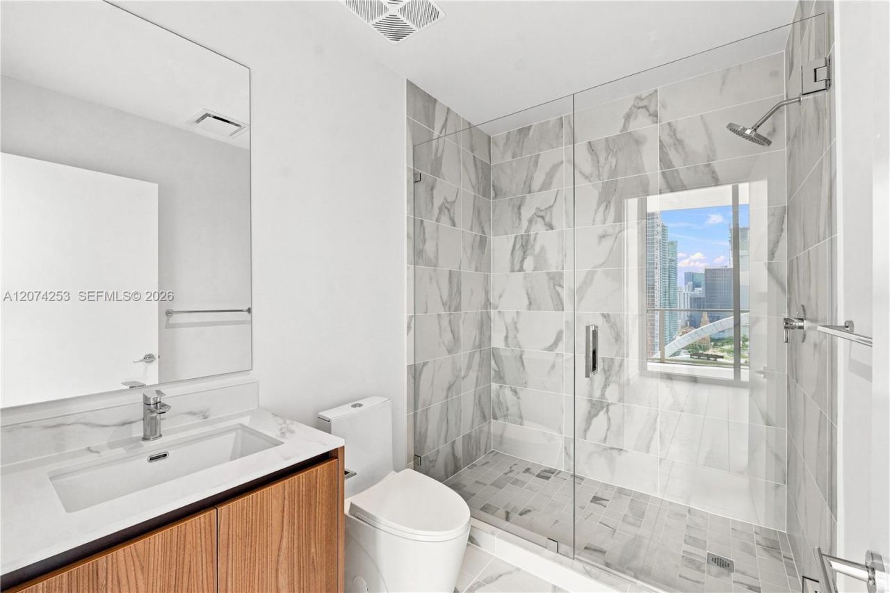 1400 Biscayne Blvd , Unit 3201, Miami, FL 33132 Photo