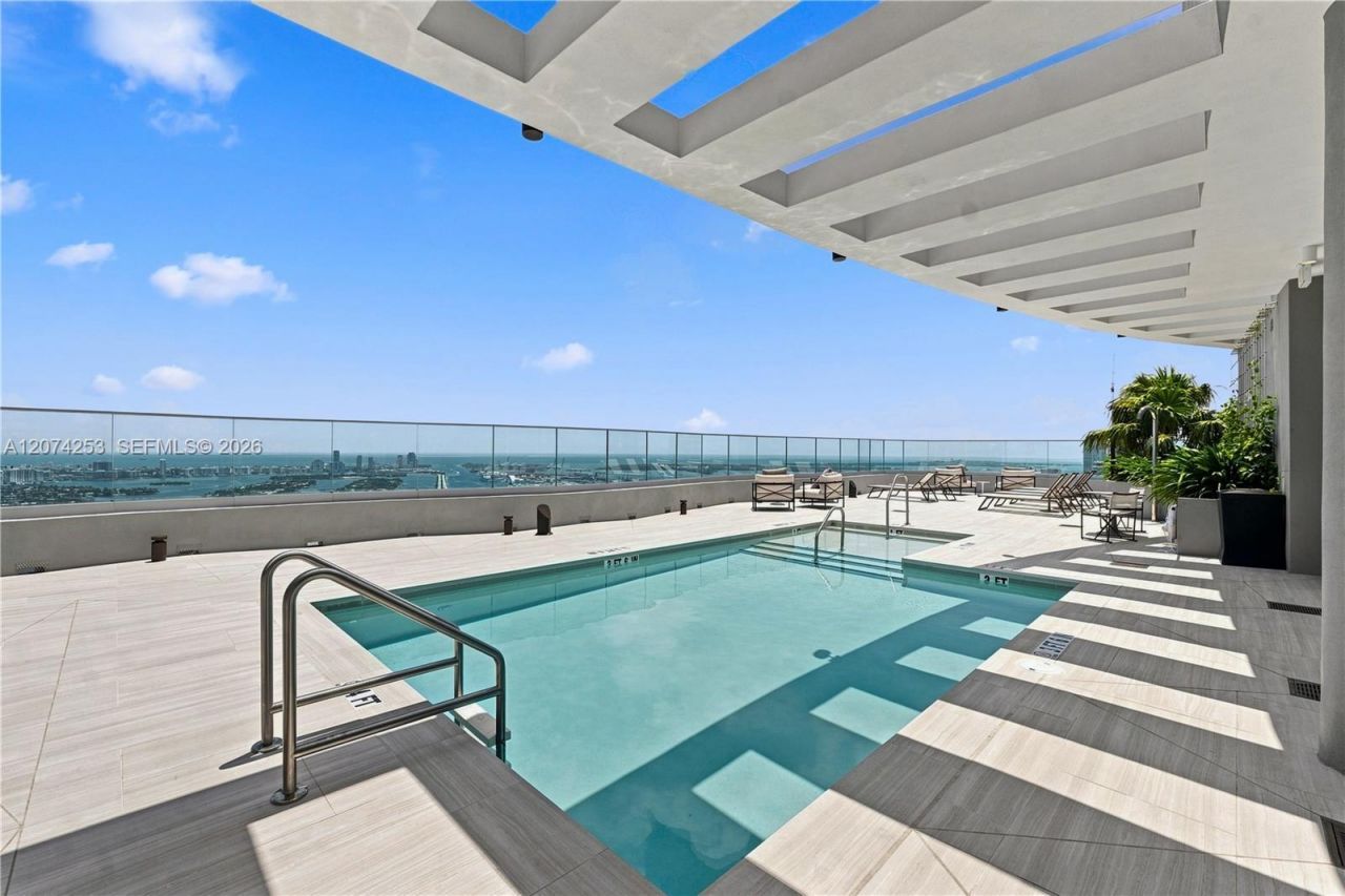 1400 Biscayne Blvd , Unit 3201, Miami, FL 33132 Photo