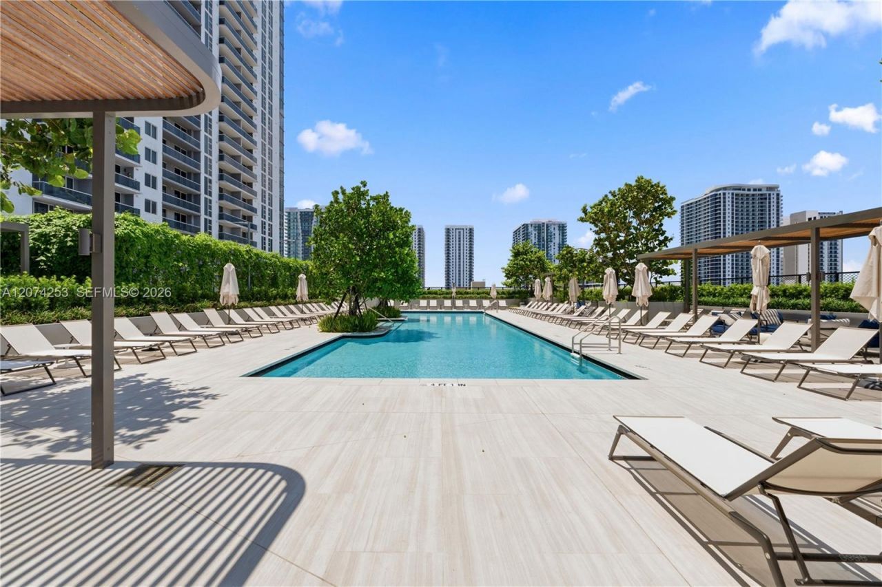 1400 Biscayne Blvd , Unit 3201, Miami, FL 33132 Photo