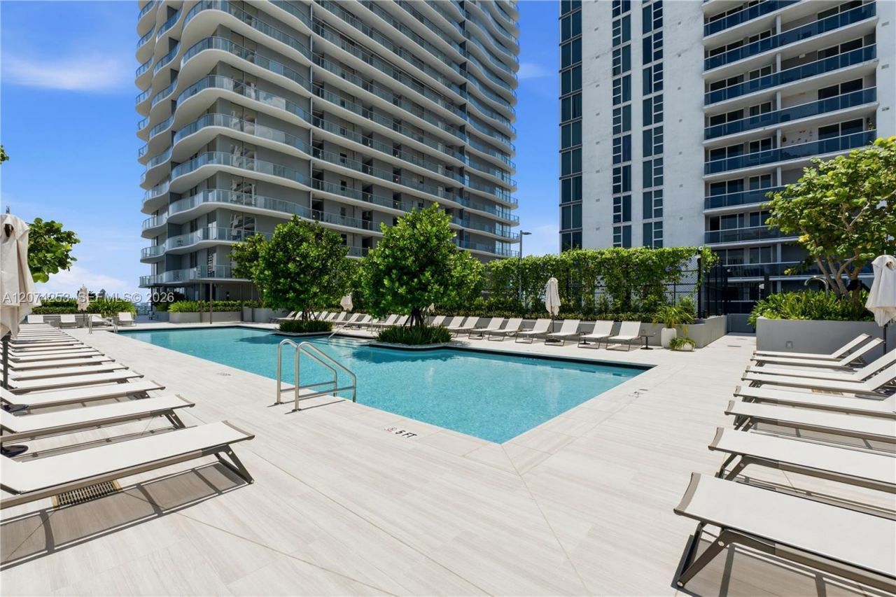 1400 Biscayne Blvd , Unit 3201, Miami, FL 33132 Photo