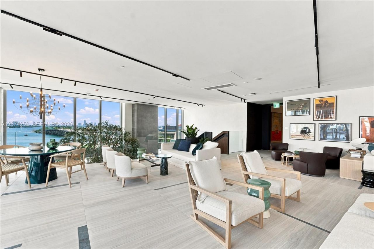 1400 Biscayne Blvd , Unit 3201, Miami, FL 33132 Photo
