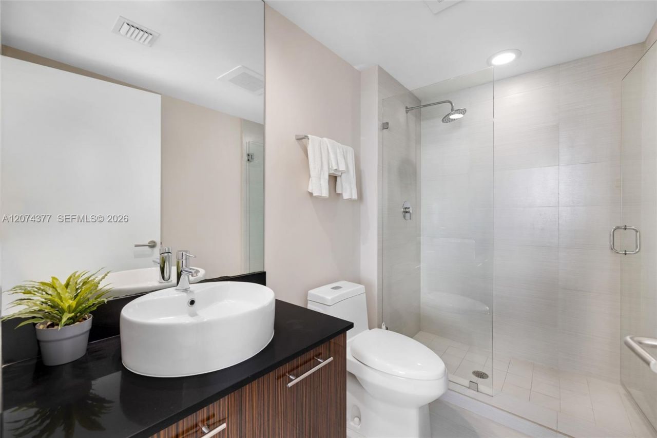 Please Call For Address, Unit 902, Hollywood, FL 33019 Photo