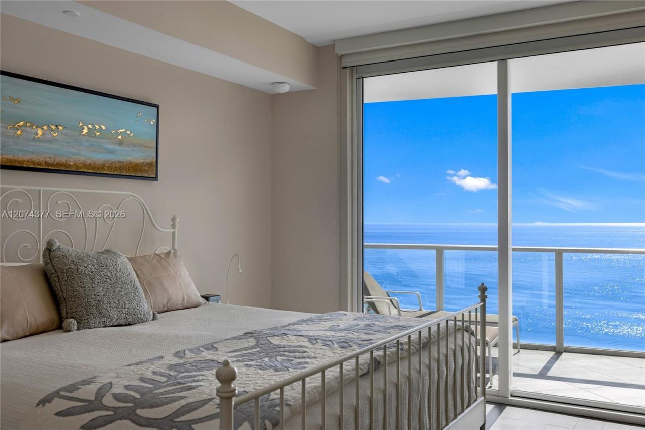Please Call For Address, Unit 902, Hollywood, FL 33019 Photo