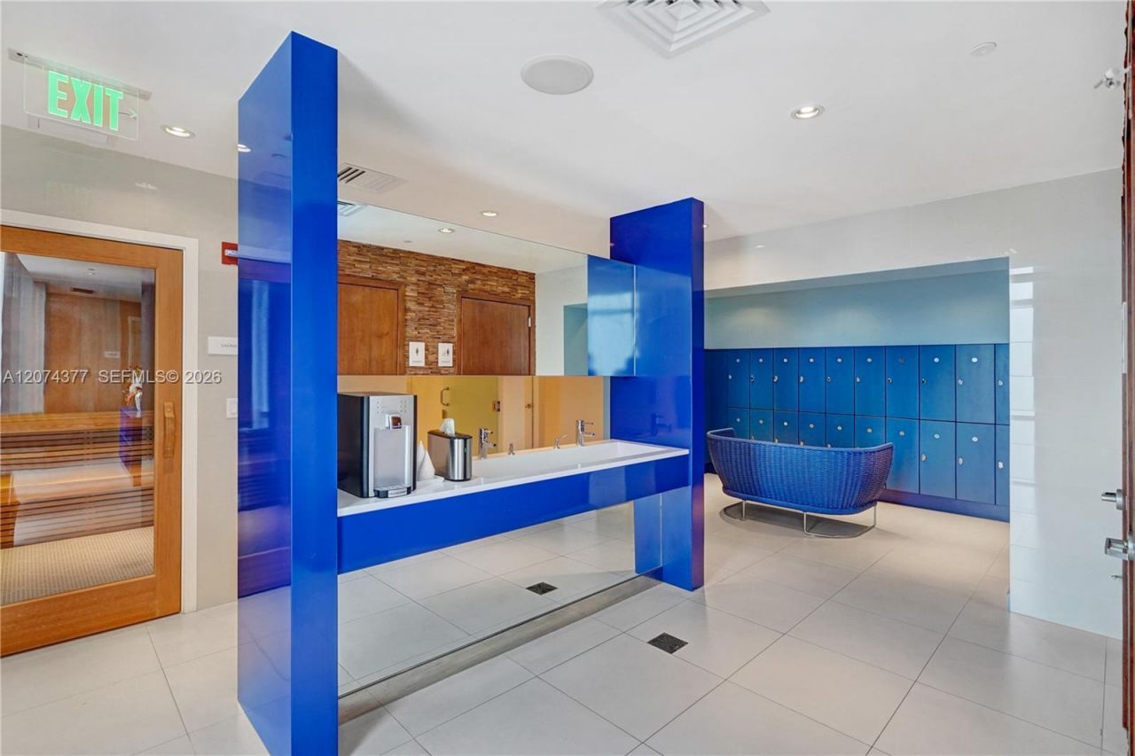 Please Call For Address, Unit 902, Hollywood, FL 33019 Photo