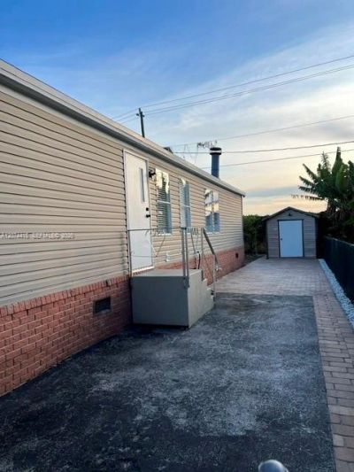 220 NE 12th Ave , Unit 29, Homestead, FL 33030 Photo