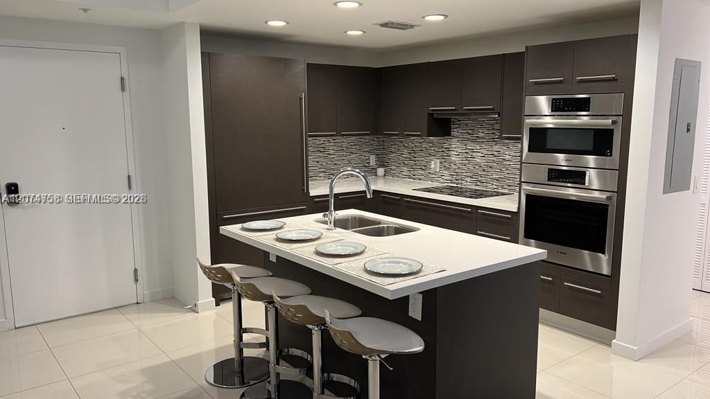 7751 NW 107th Ave , Unit 707, Doral, FL 33178 Photo