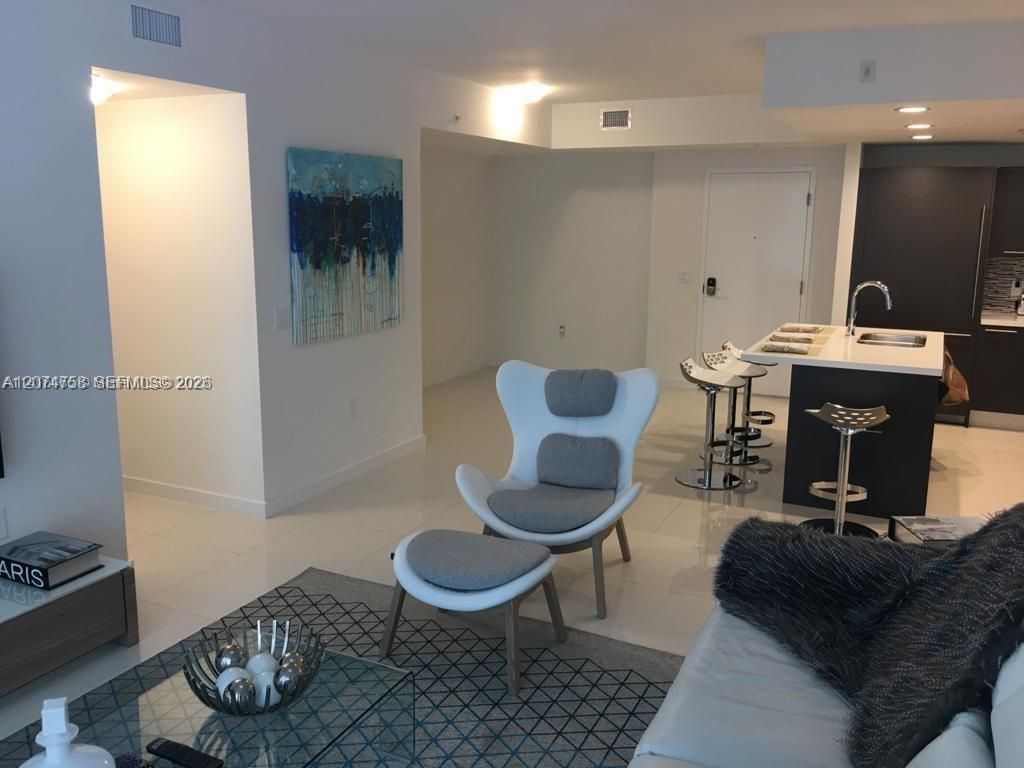 7751 NW 107th Ave , Unit 707, Doral, FL 33178 Photo