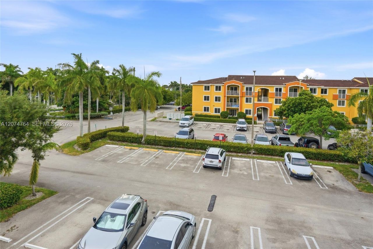 21000 SW 87th Ave , Unit 307, Cutler Bay, FL 33189 Photo