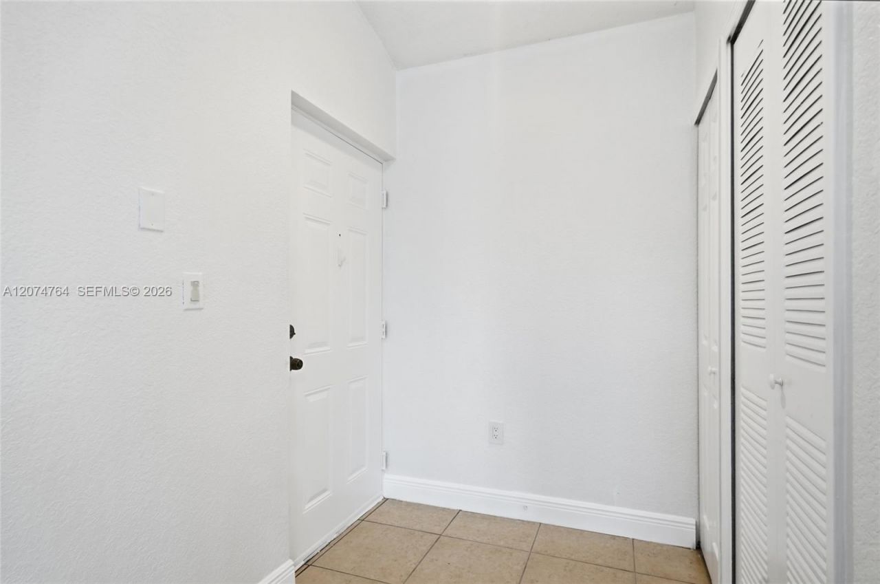 21000 SW 87th Ave , Unit 307, Cutler Bay, FL 33189 Photo