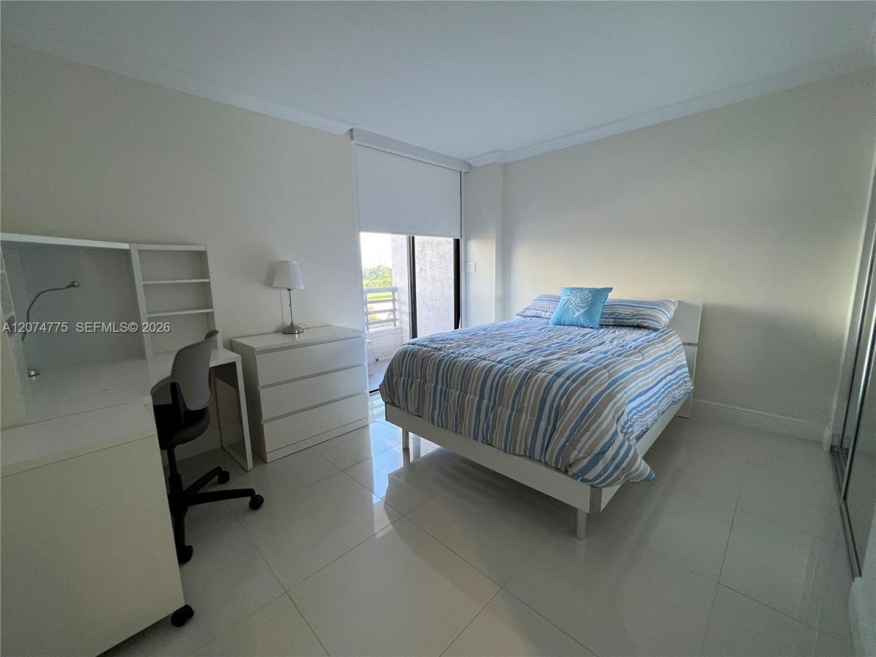 3300 NE 191st St , Unit 406, Aventura, FL 33180 Photo